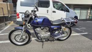 593697 B