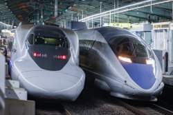 381403 B
