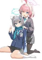 569372 B