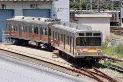 2670400 B