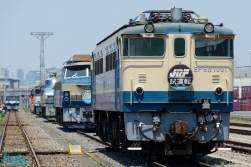 696242 B