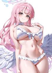 747394 B